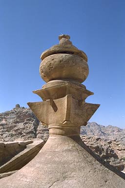 Urn